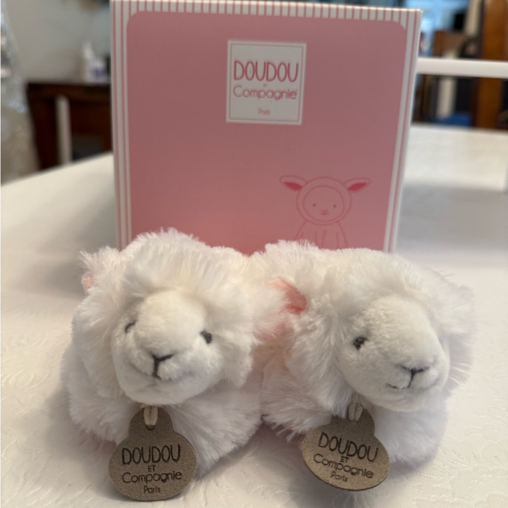 White Lamb Kids Slippers